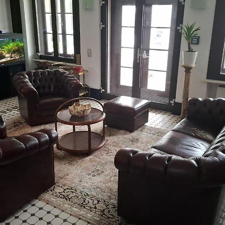 Die Villa, Zimmer 26, Dz Leverkusen Exteriör bild